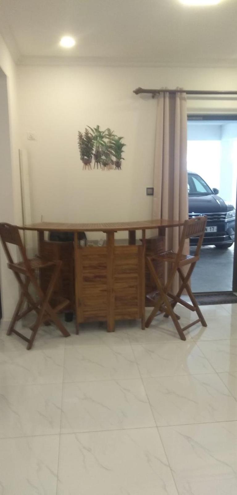 Nayuha Apt B Flic en Flac Ngoại thất bức ảnh