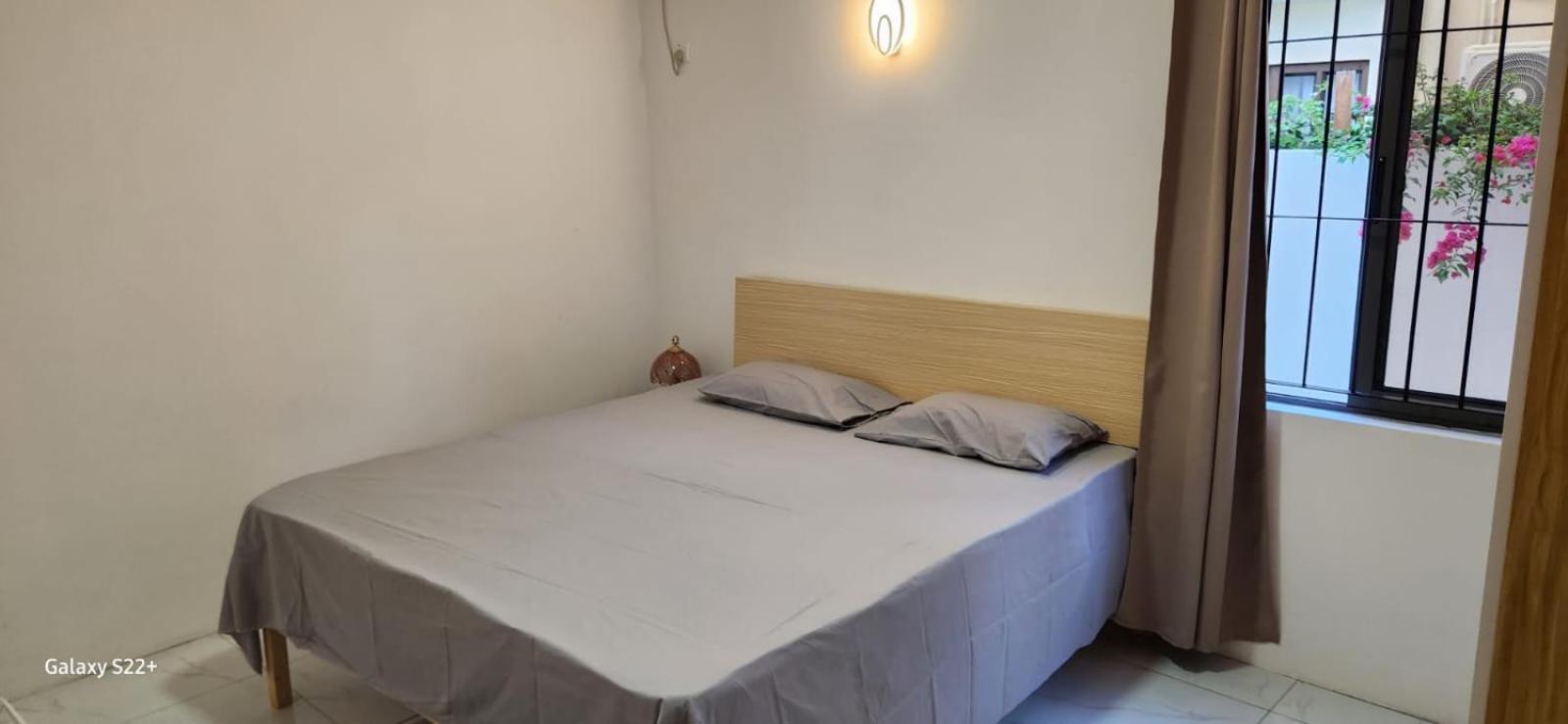 Nayuha Apt B Flic en Flac Ngoại thất bức ảnh